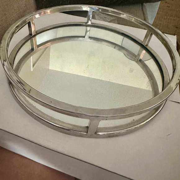 Vanity Tray - Picture 4 of 6